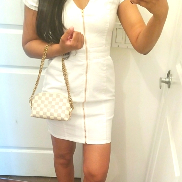 ***SOLD*** Authentic Louis Vuitton Cosmetic Pouch - Picture 11 of 16